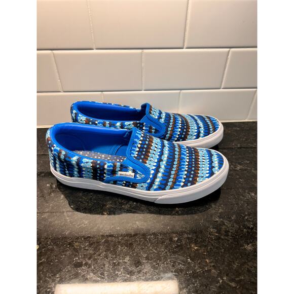 Vera Bradley Women's Canvas Patterned Slip-On Sneakers Casual Blue and Brown 10 - Picture 2 of 11